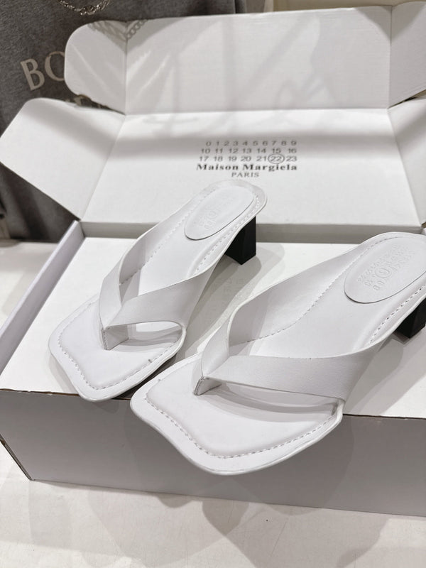 MM High-Heeled Flip-Flops White Cowhide 896513
