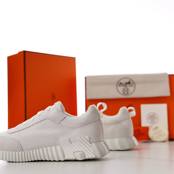 HM Men's Bouncing Sneaker White Fabric Suede 688616