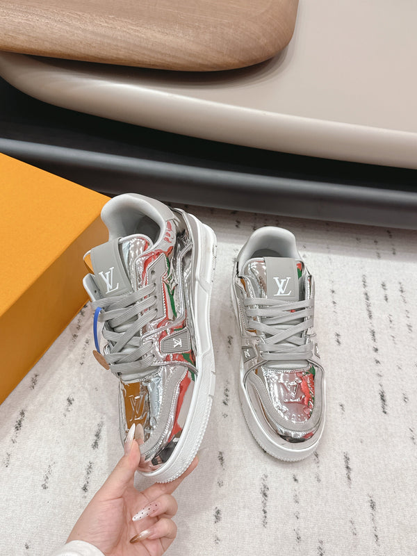 LV 26s Trainer Sliver Cowhide Leather 612839