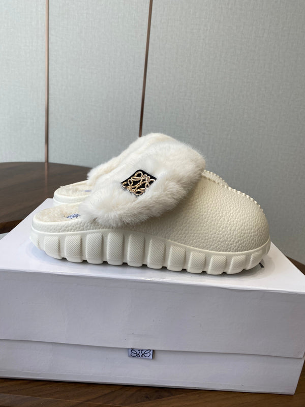 Loewe slippers white leather wool 477789