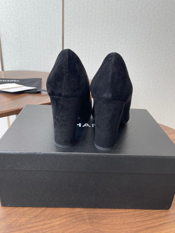 CC SS26 Mathieu Blazy Pumps 90mm Black Suede 529524