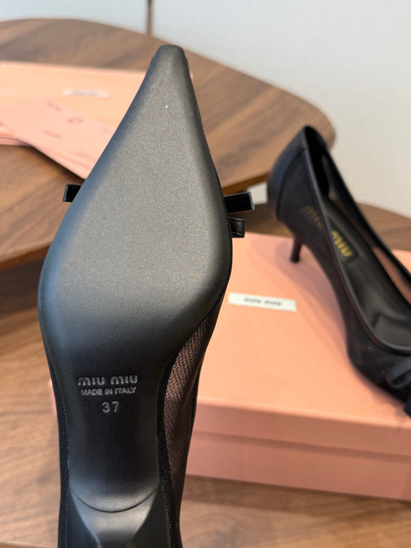 Miu 26s Pump 5.5cm Black Canvas 887656