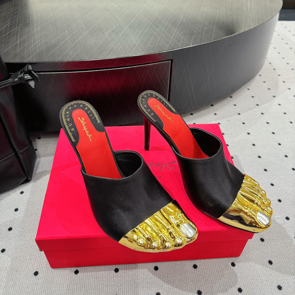 CL 25 Elsa Schiapar Mules Black Gold Silk 321607