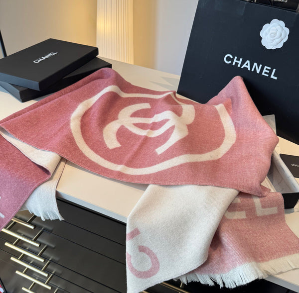 CC Large Double C Scarf 45x175cm Cashmere 145879