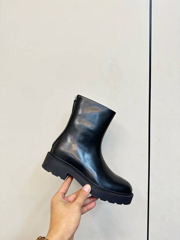 The Row 2025 Zipper Combat Boot Black Lambskin 572084