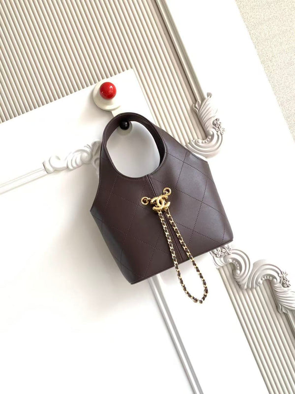 CC 2026 Basket Hobo Bag 27.5cm Coffee Calfskin