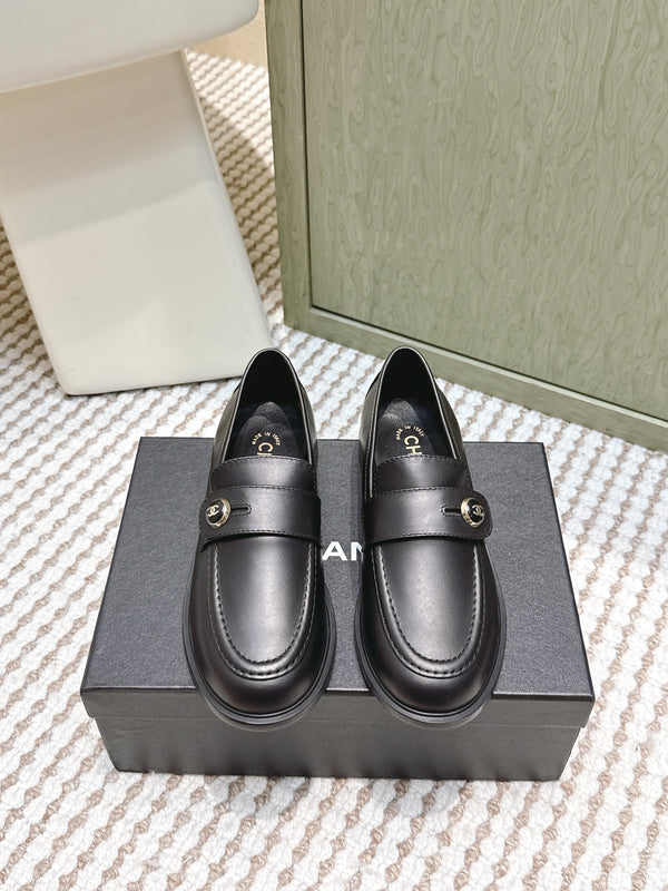 CC 26SS Loafers 3cm Black Cowhide 653489