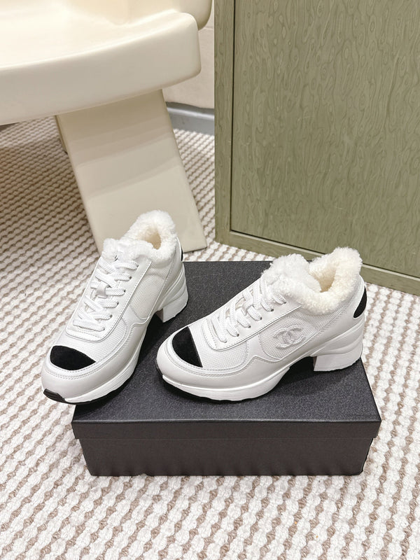 CC 26s Sneakers In White Synthetic Fabric And Calfskin Black Suede