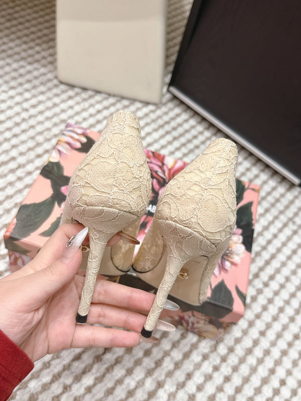 DG 26s Pumps Crystals 9cm Beige Taormina Lace 663088