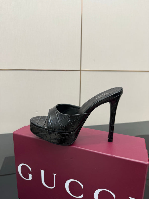 GG 26s Sandal 12cm Black Embossed Leather 828216