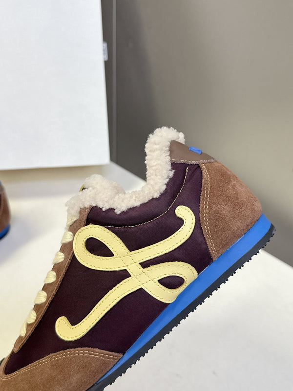 Loewe Ballet Runner 2.0 Sneaker Brown Suede Shearing 536830