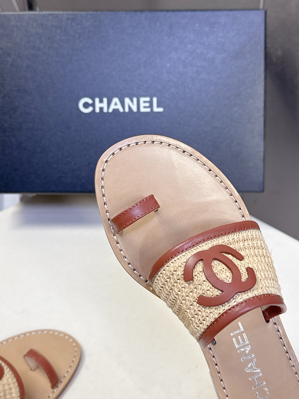 CC Spring Summer 2026 Mules Beige Brown Raffia Lambskin 635523