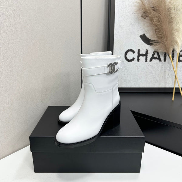 CC FW 2026 Ankle Boot White Cowhide 925670