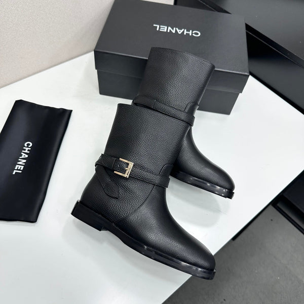 CC 26S Buckle Botines 3cm Black Grained Leather 109272