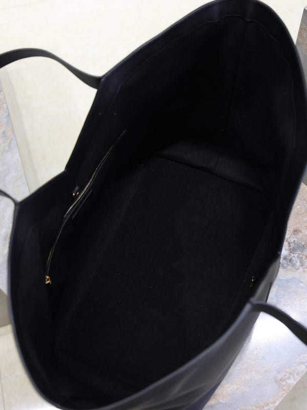Y Tote Bag Black Cowhide