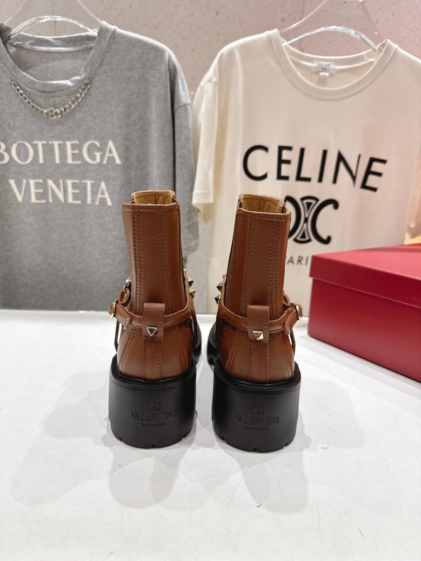 VT ankle boots brown black calfskin 174445