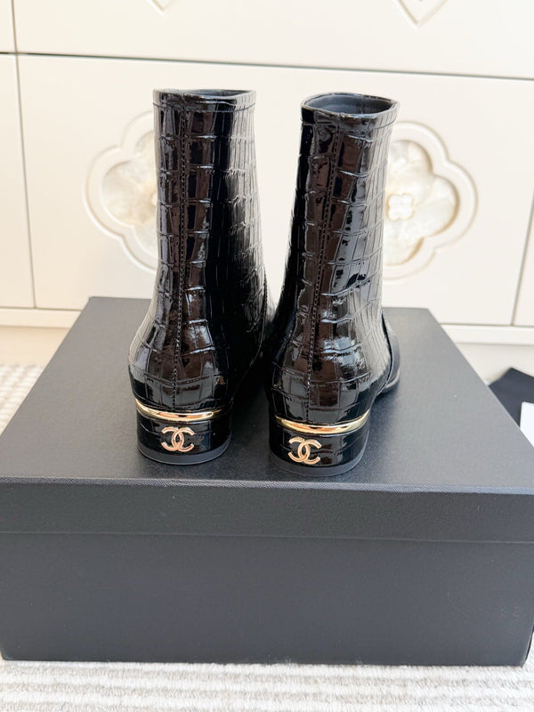 CC 26s Croc Embossed Ankle Boots Black Patent Leather 122039