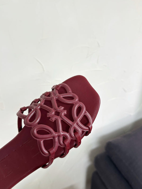 Petal Anagram Slide in Burgundy Soft Calfskin 273518