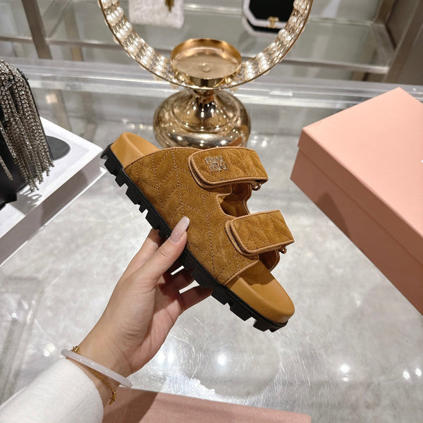 Miu Comfort Sandals Brown Quilted Suede 751302