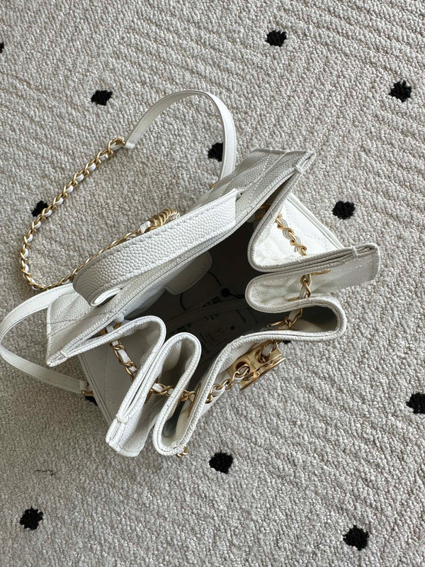 Chanel 2025 Backpack 23cm White Grained Calfskin 318277
