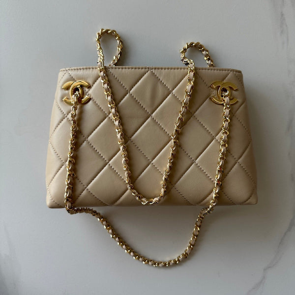 CC Mini Shopping 24cm Beige Quited Lambskin 292269