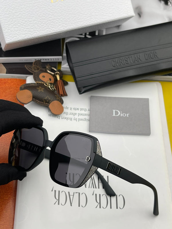 MONTAIGNE SUNGLASS CD4291 IN ACETATE