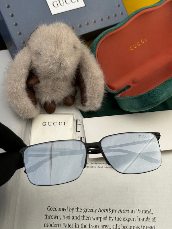 RECTANGULAR FRAME SUNGLASSES G01810 IN METAL