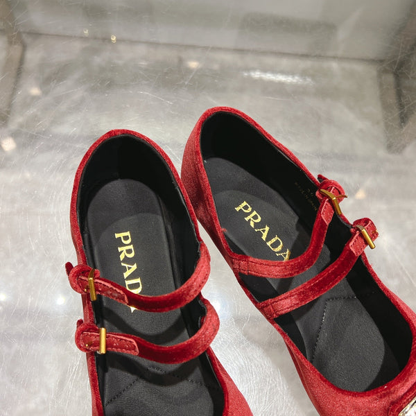 Prad 26s Finish Ballerina Red Velvet 982414