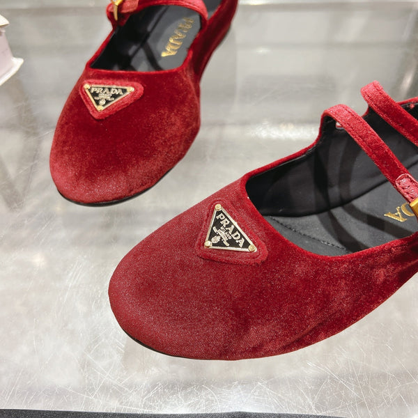 Prad 26s Finish Ballerina Red Velvet 982414