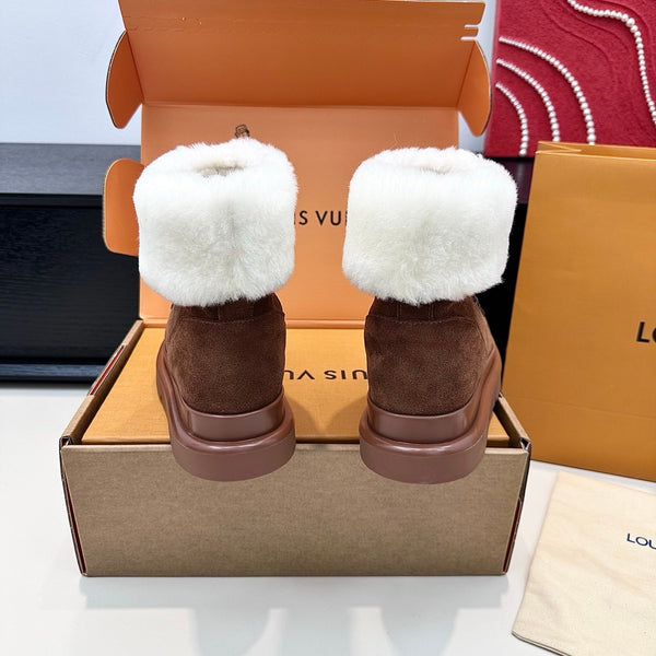 LV Cortina Low Boots Chocolate Suede Wool 542233