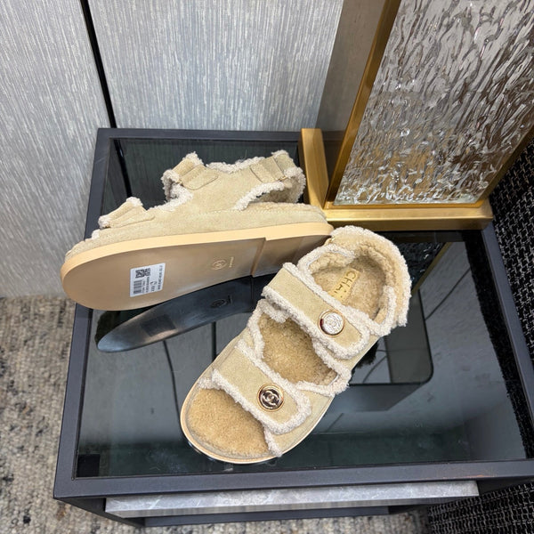CC 26s Dad Sandals Light Khaki Suede Shearing 970115