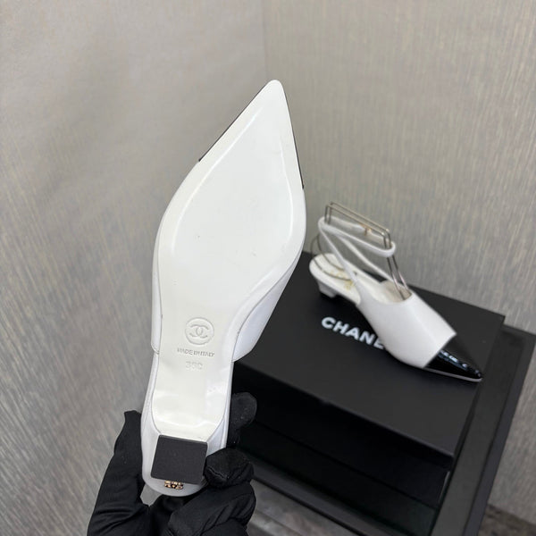 CC 2026 Slingback 4cm White Patent Leather 688713