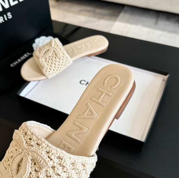 CC 26s Slippers Beige Cream Lambskin
