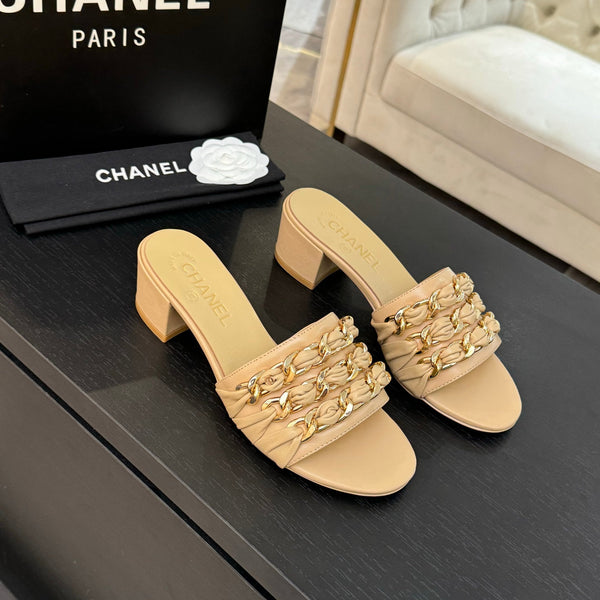 CC 25B Heel Mule Sandals 50mm Beige Sheepskin With Chain 373818