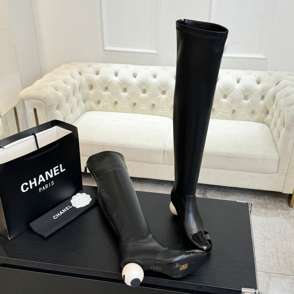 CC 25A Double C Giant Pearl Heel Boots 50mm Black Cowhide 454946