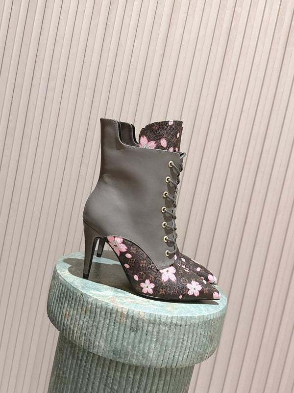 LV AW25 Ankle Boot Grey Monogram Canvas & Plain Calf Leather 555615