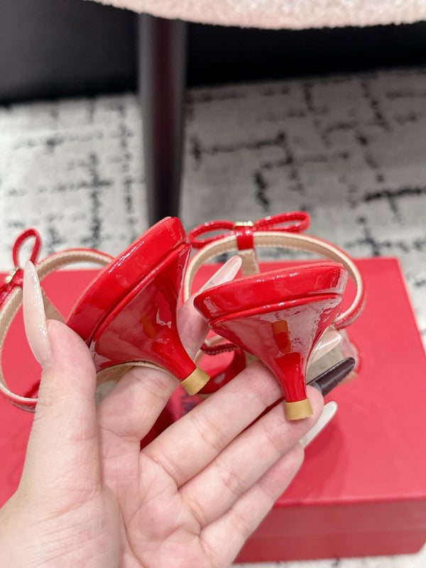 FG 26s T-strap Slippers Red Leather 923517