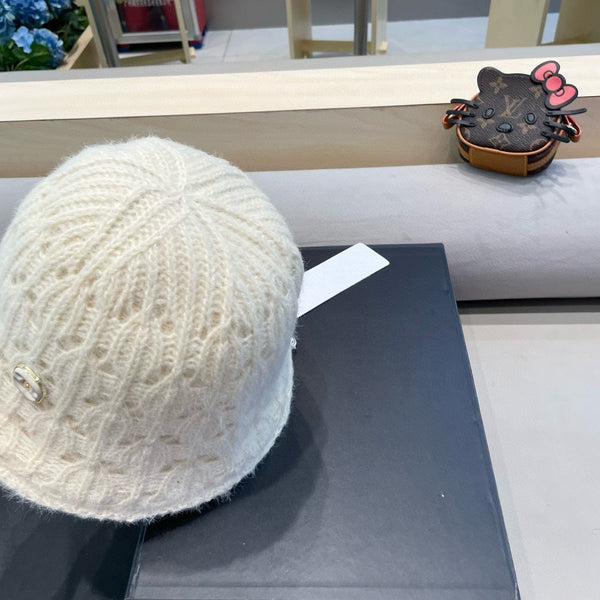 BUCKET HAT WHITE KNITTED FABRIC WITH RABBIT FUR 428092