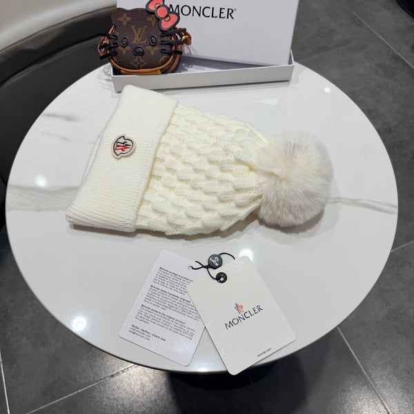 MC 26s Winter Pom Pom Beanie Wool 499252