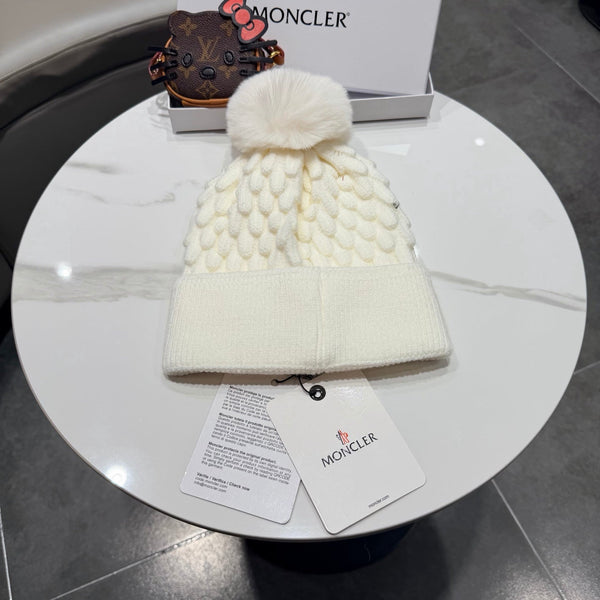 MC 26s Winter Pom Pom Beanie Wool 499252