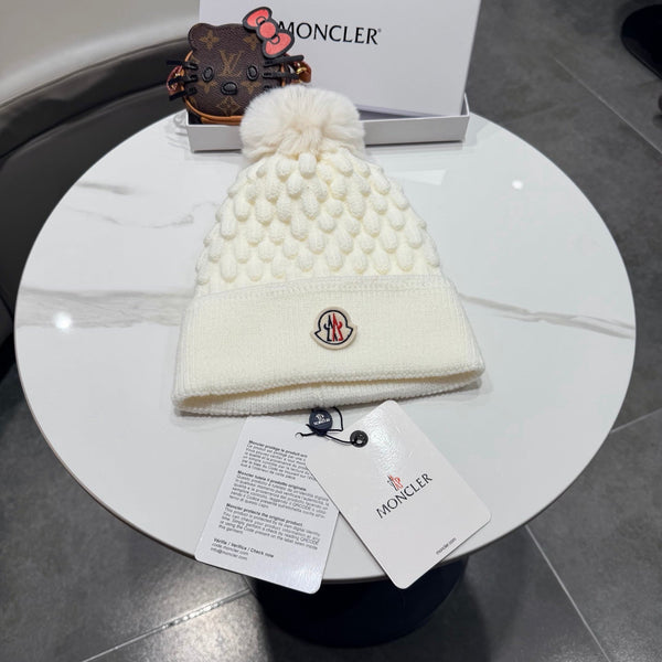 MC 26s Winter Pom Pom Beanie Wool 499252