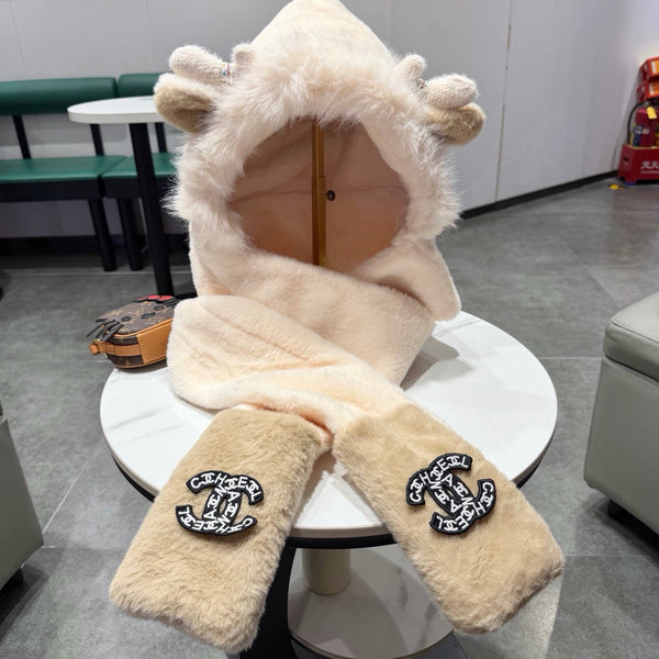 CC Hooded Scarf Gloves Light Beige Fur 477459