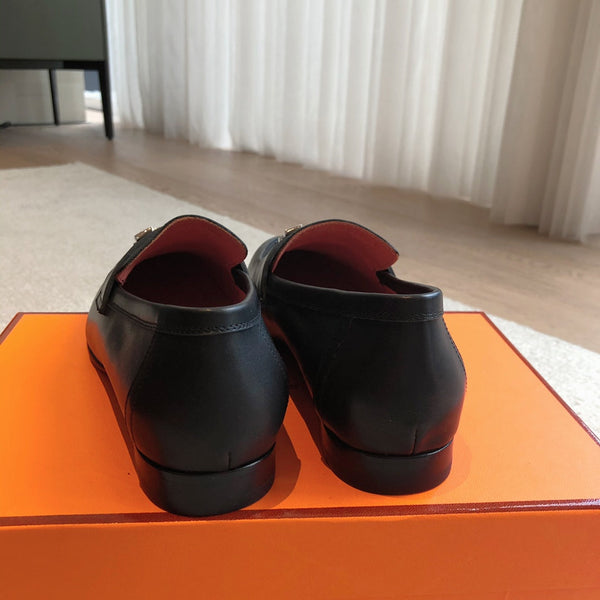 Paris Loafer Black Calfskin With Silver Signature Buckle 509378