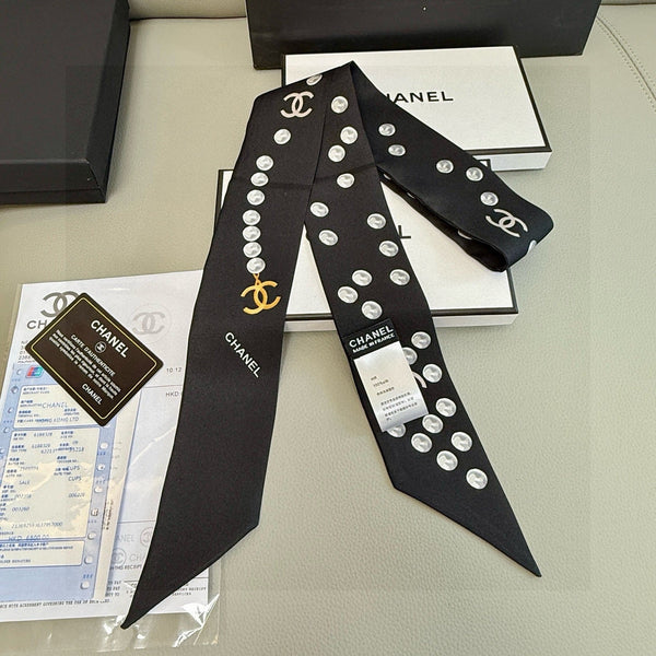 CC Twilly Mini Scarf 120cm Black White Mulberry Silk 949113