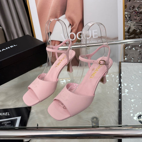CC 2026B Métiers d'Art Sandals Pink Leather 970176