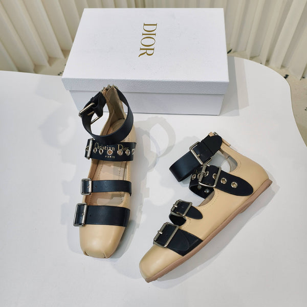 CD 26s Punk Ballet Flats Beige Leather 927874