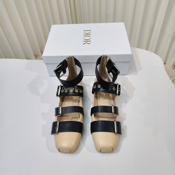 CD 26s Punk Ballet Flats Beige Leather 927874