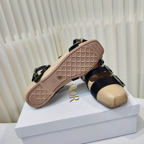 CD 26s Punk Ballet Flats Beige Leather 927874