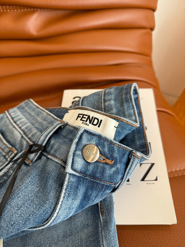 Fendi 25 Colorful Yarn Embroidered Letter Jeans Blue Cotton
