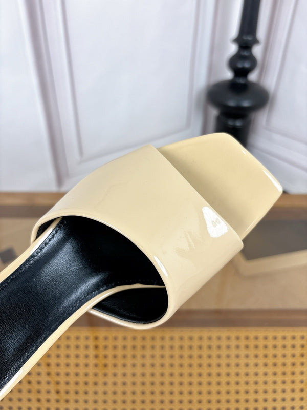 YSL High-Heeled Sandal 5.5cm Beige Patent Leather 932056